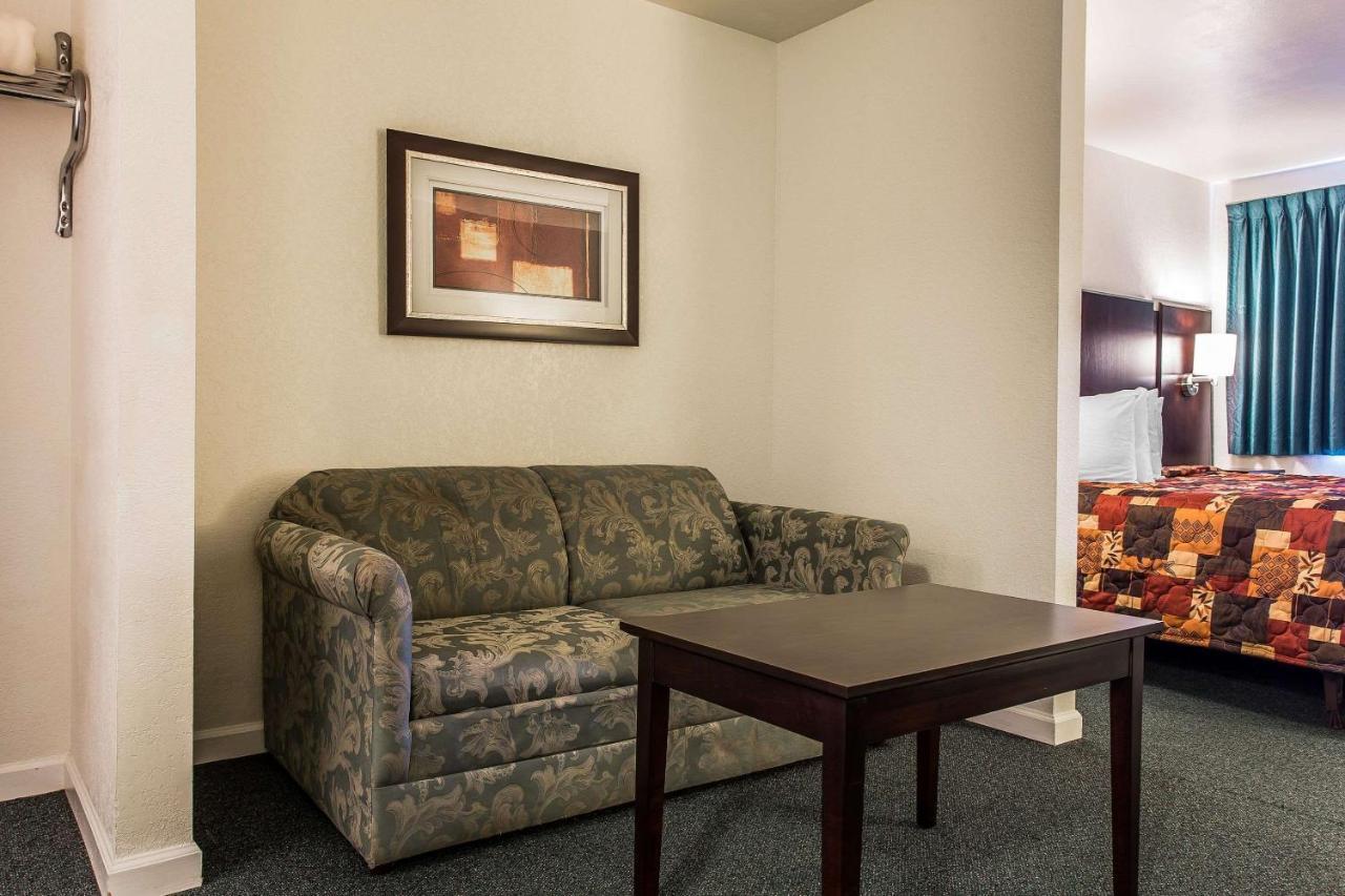 Rodeway Inn & Suites Nags Head Dış mekan fotoğraf